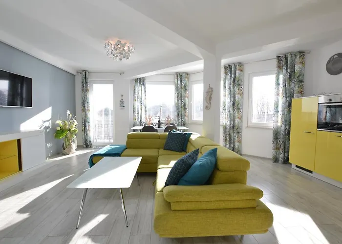 Darłówko Morski Xi * Darłowo